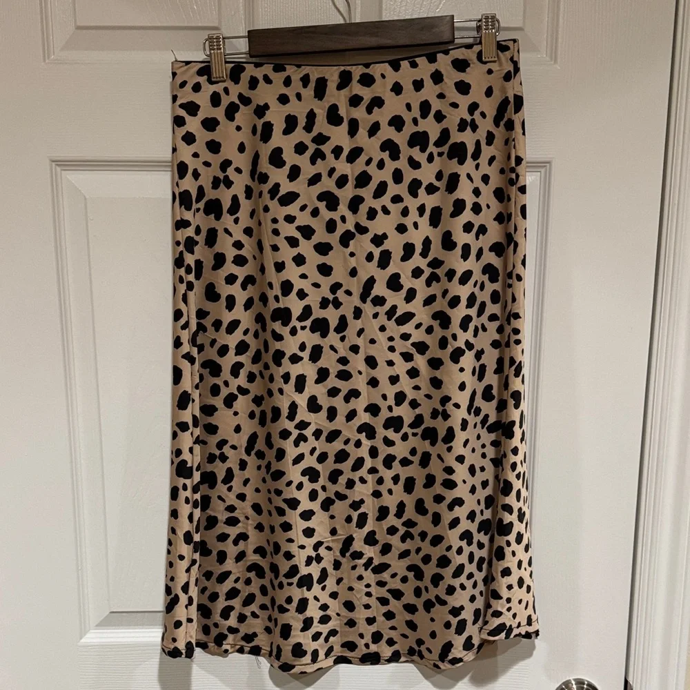 Leopard Print Tan Skirt